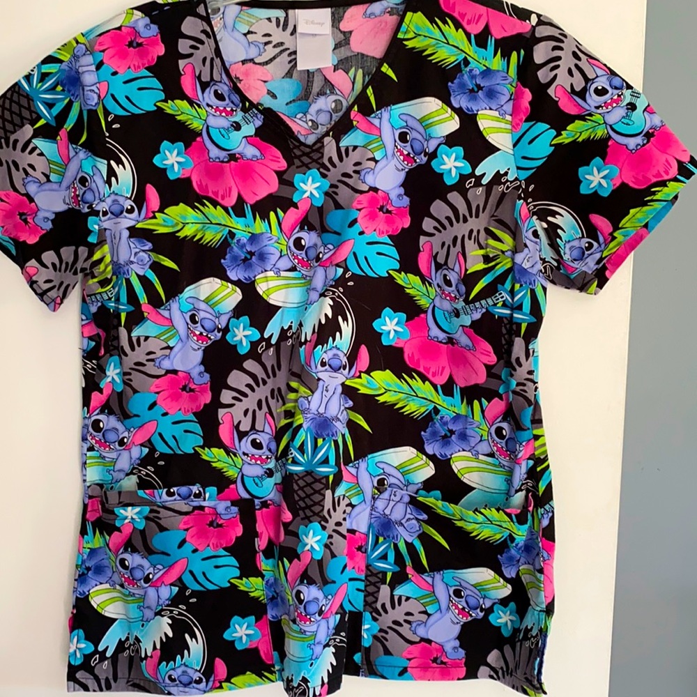 Disney: Lilo and Stitch scrub top
